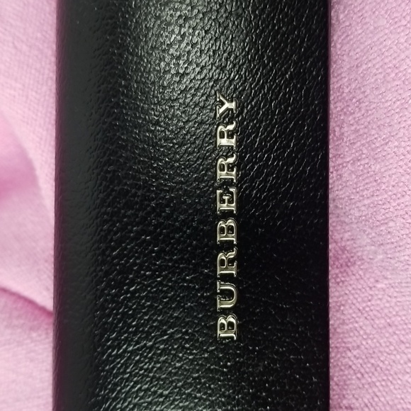 BURBERRY EYEGLASS CASE - Picture 6 of 7
